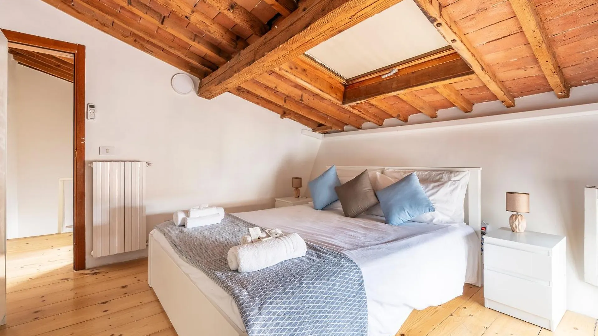 Apartamento Piazza Santo Spirito Appartamento Con 2 Camere Matrimoniali Florencia Italia